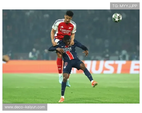 法甲第20轮:巴黎圣日耳曼客场挑战斯特拉斯堡,登贝莱领衔锋线 法甲第20轮:巴黎圣日耳曼客场挑战斯特拉斯堡,登贝莱领衔锋线